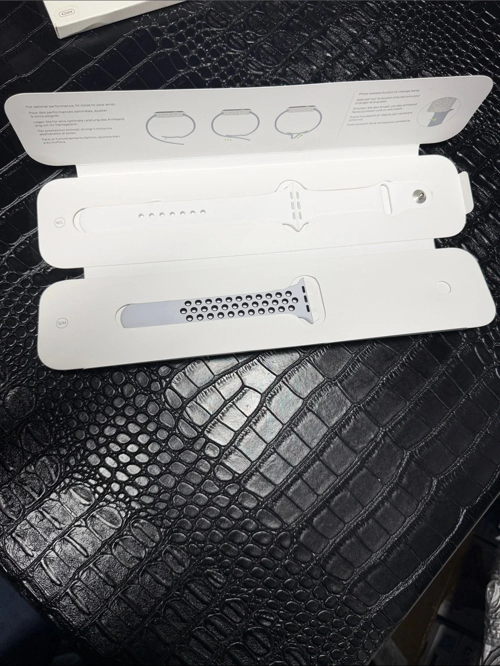 Apple Nike Sport Band - White with Light Gray Accents (42mm)